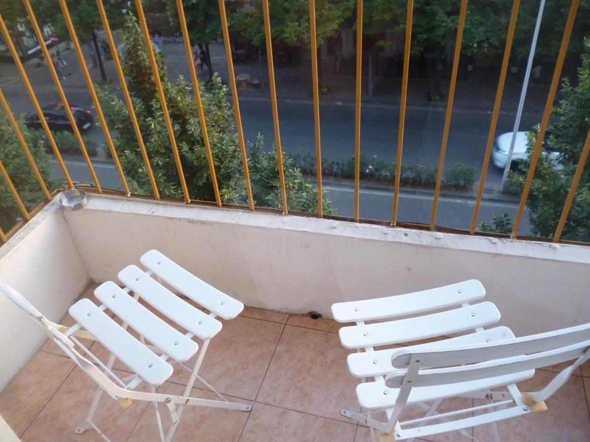 Rondine Studio Apartment Tirana Buitenkant foto